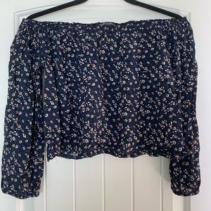 Brandy Melville off-the-shoulder blouse